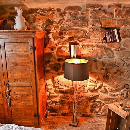 La Chambre Du Pigeonnier Bed and Breakfast Braux  Εξωτερικό φωτογραφία