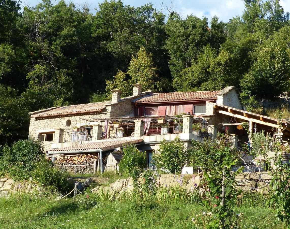 La Chambre Du Pigeonnier Bed and Breakfast Braux  Εξωτερικό φωτογραφία