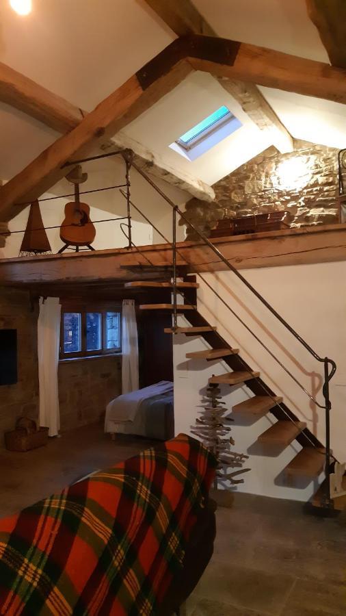 La Chambre Du Pigeonnier Bed and Breakfast Braux  Εξωτερικό φωτογραφία