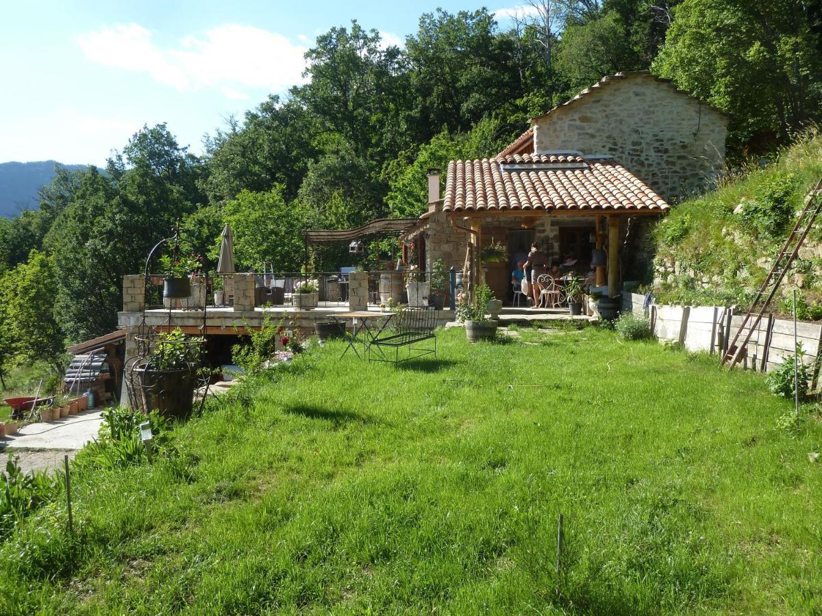 La Chambre Du Pigeonnier Bed and Breakfast Braux  Εξωτερικό φωτογραφία